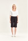 ACROBAT ROLLED SHORT - black