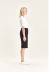 ACROBAT ROLLED SHORT - black