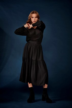 STRIKE SKIRT