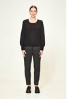 ARENA SWEATER - black