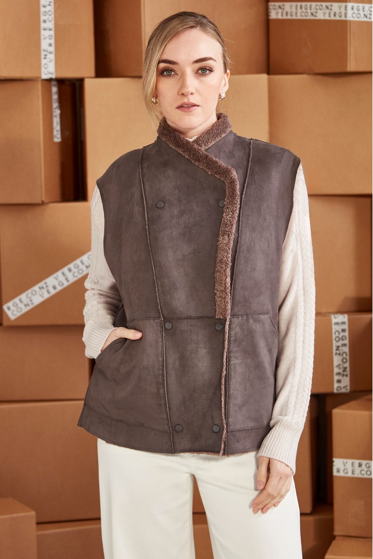 SWITCH VEST