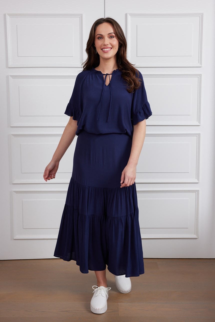 Hartley - Comfortable Casual Dress with Dot Print