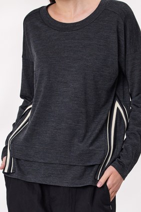 MANOR JUMPER