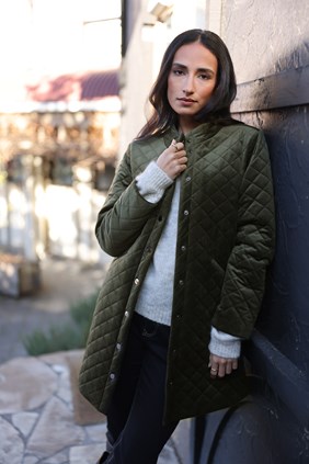 ENTRANCE COAT