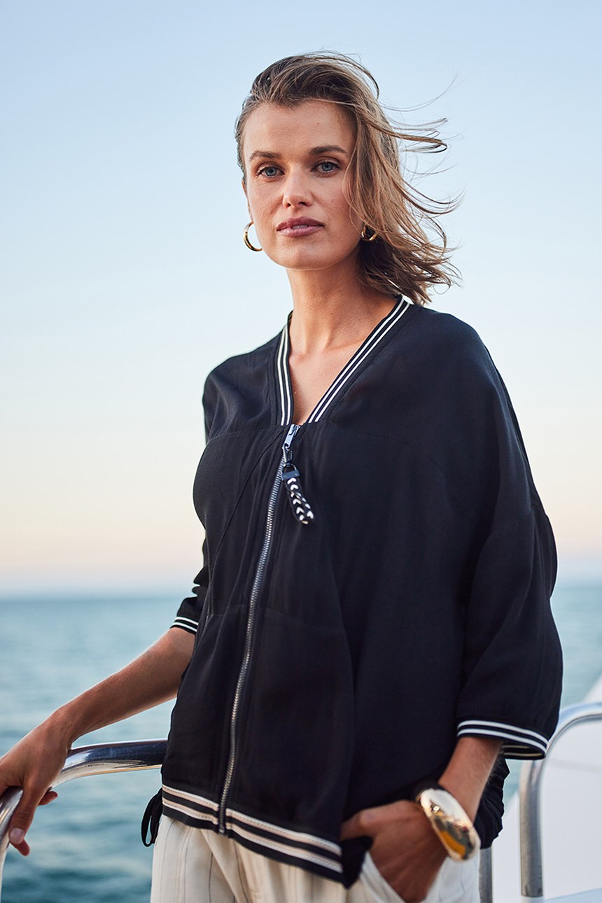 ABLE JACKET