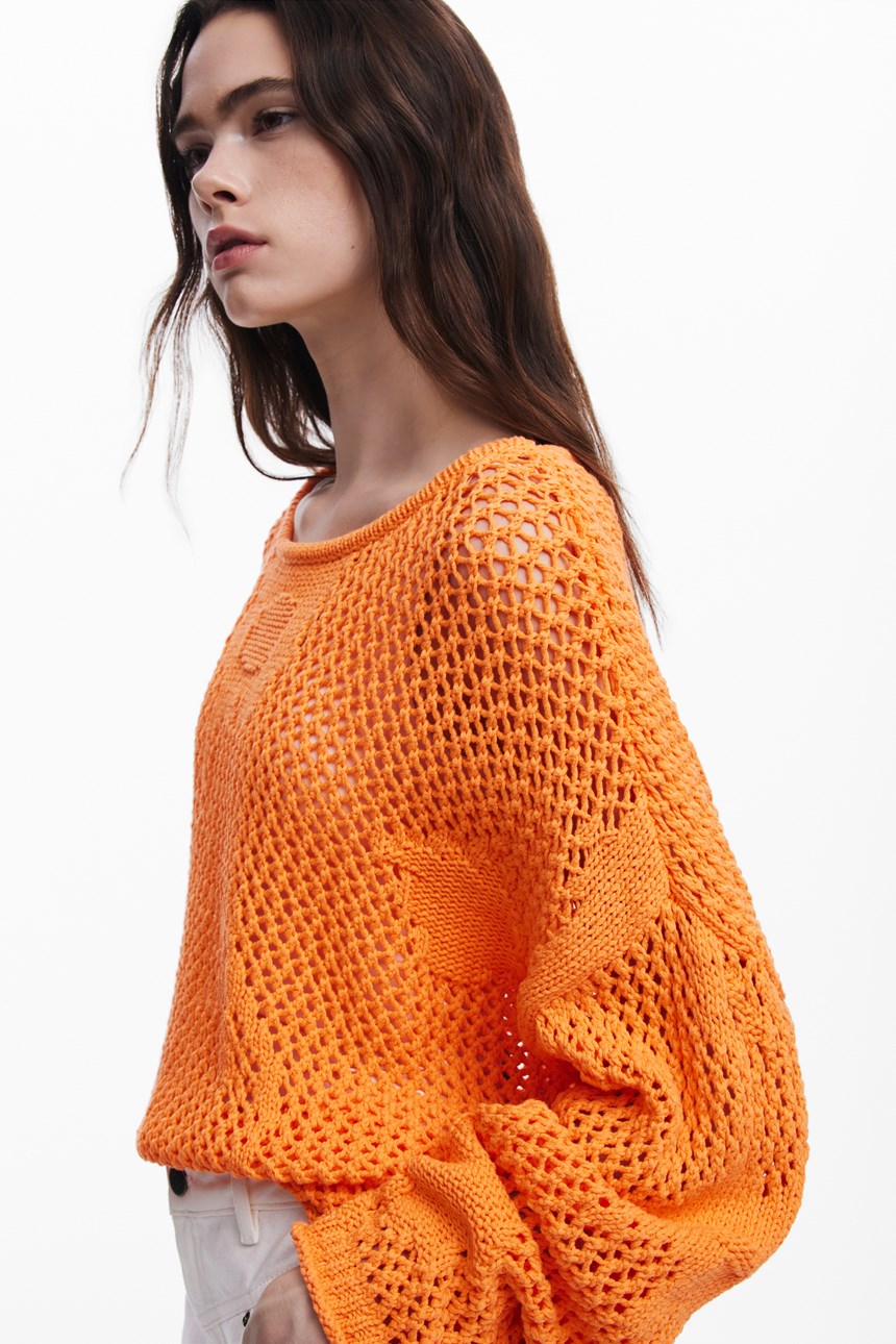 PULLOVER