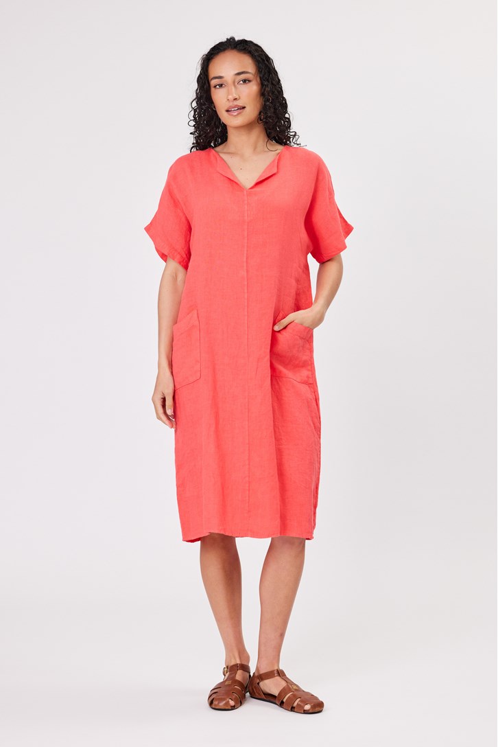 POCKET DRESS