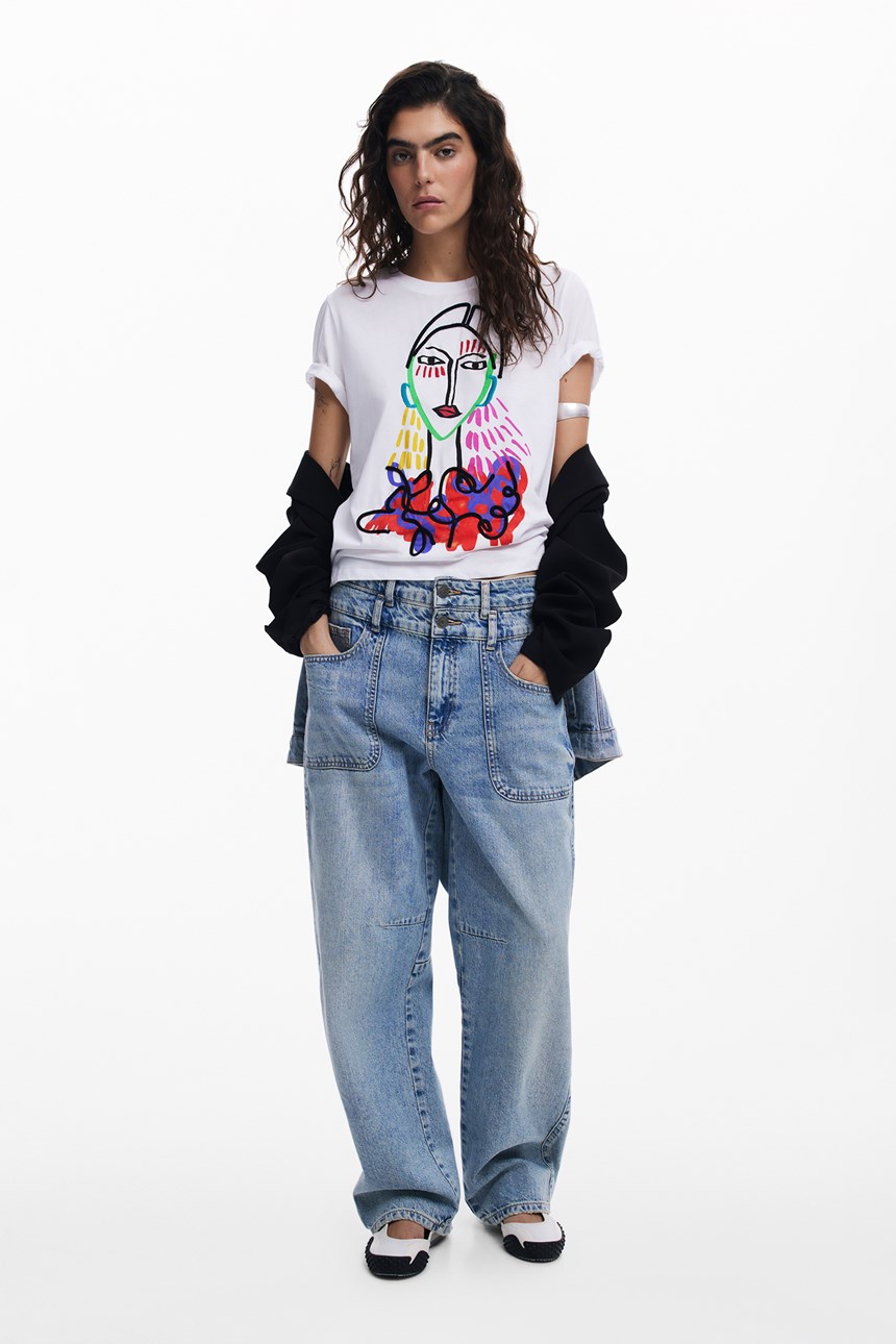 T SHIRT