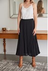 SUNRAY PLEAT SKIRT - black
