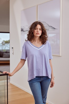 ESCAPE TOP