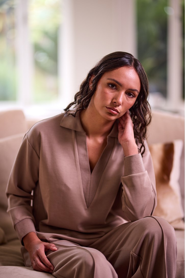 VELOUR RIB COLLAR TOP