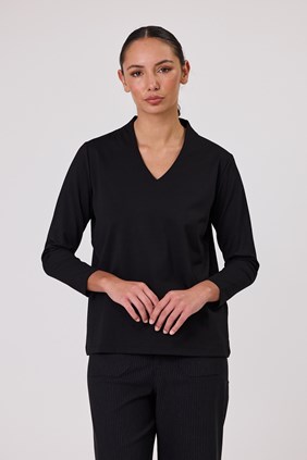 WINTER TOP