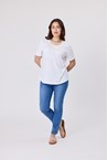 FLORAL PATCH TOP - white