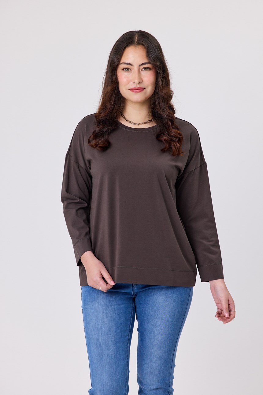 WEARABLE CREW TOP