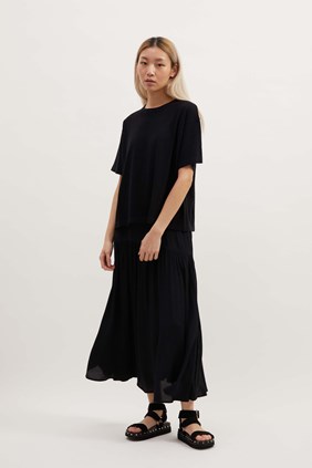 STELLA TEE